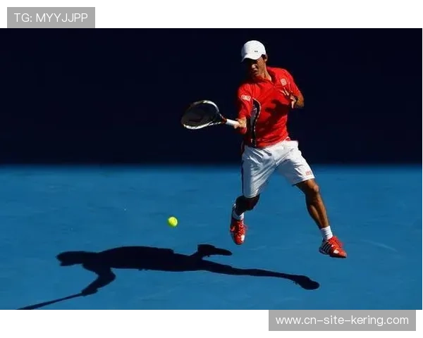 缪尔6-2战胜奎因，晋级资格赛第二轮